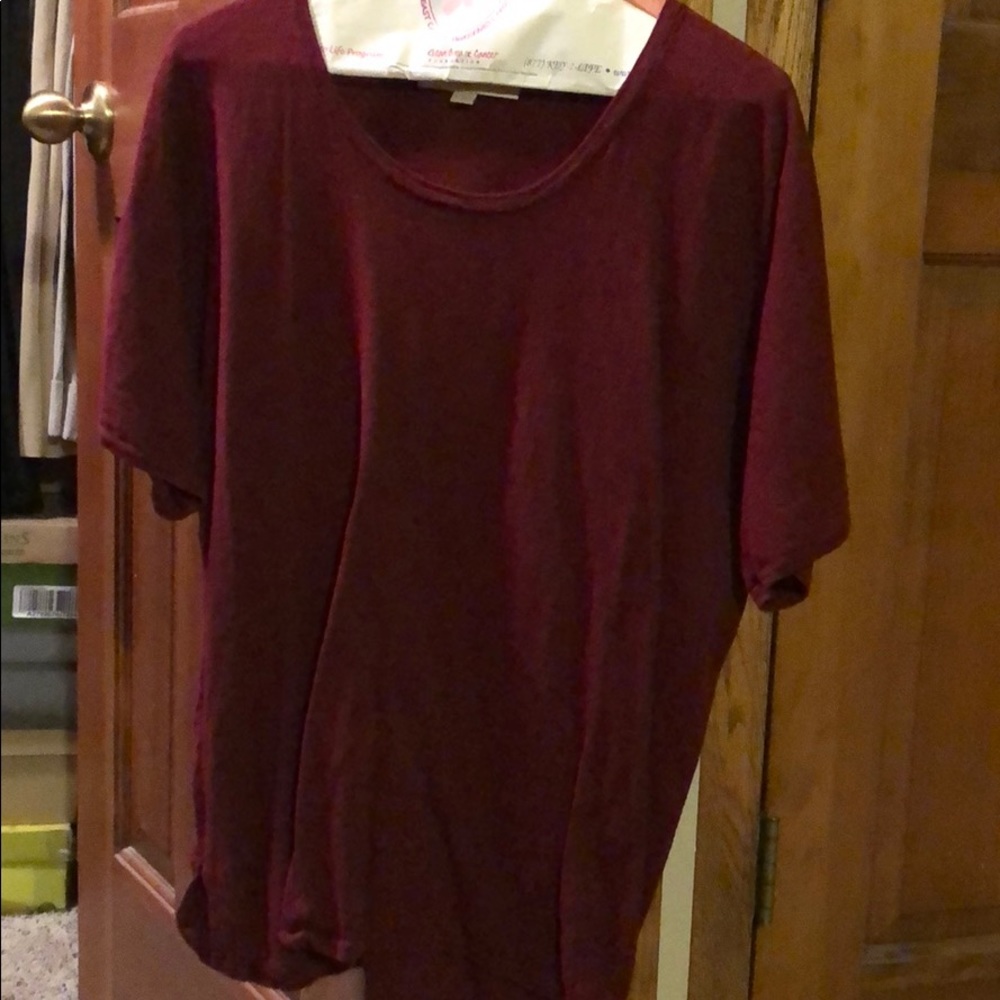 Short sleeve sweater